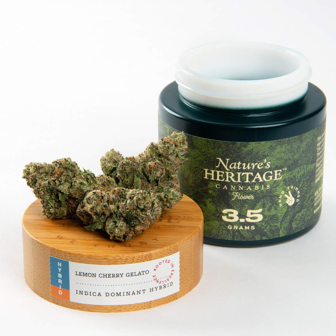 lemon cherry gelato - 7g  smalls - hybrid 